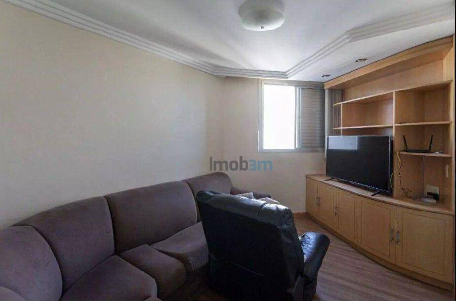 Apartamento à venda com 3 quartos, 111m² - Foto 4