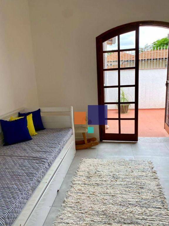 Sobrado à venda com 3 quartos, 114m² - Foto 1