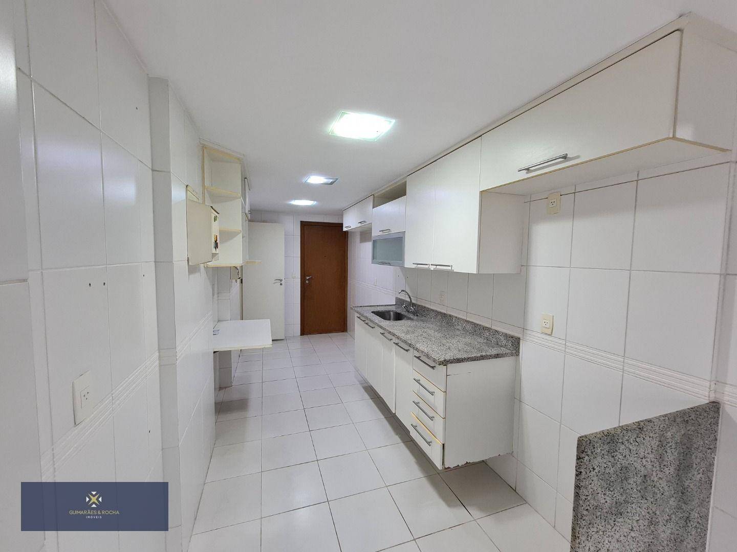 Apartamento à venda com 4 quartos, 146m² - Foto 4