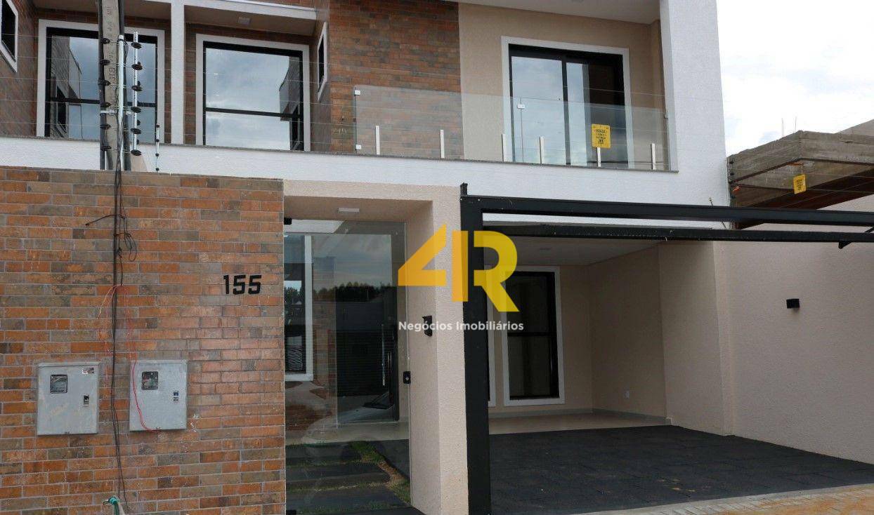 Sobrado à venda com 3 quartos, 153m² - Foto 1