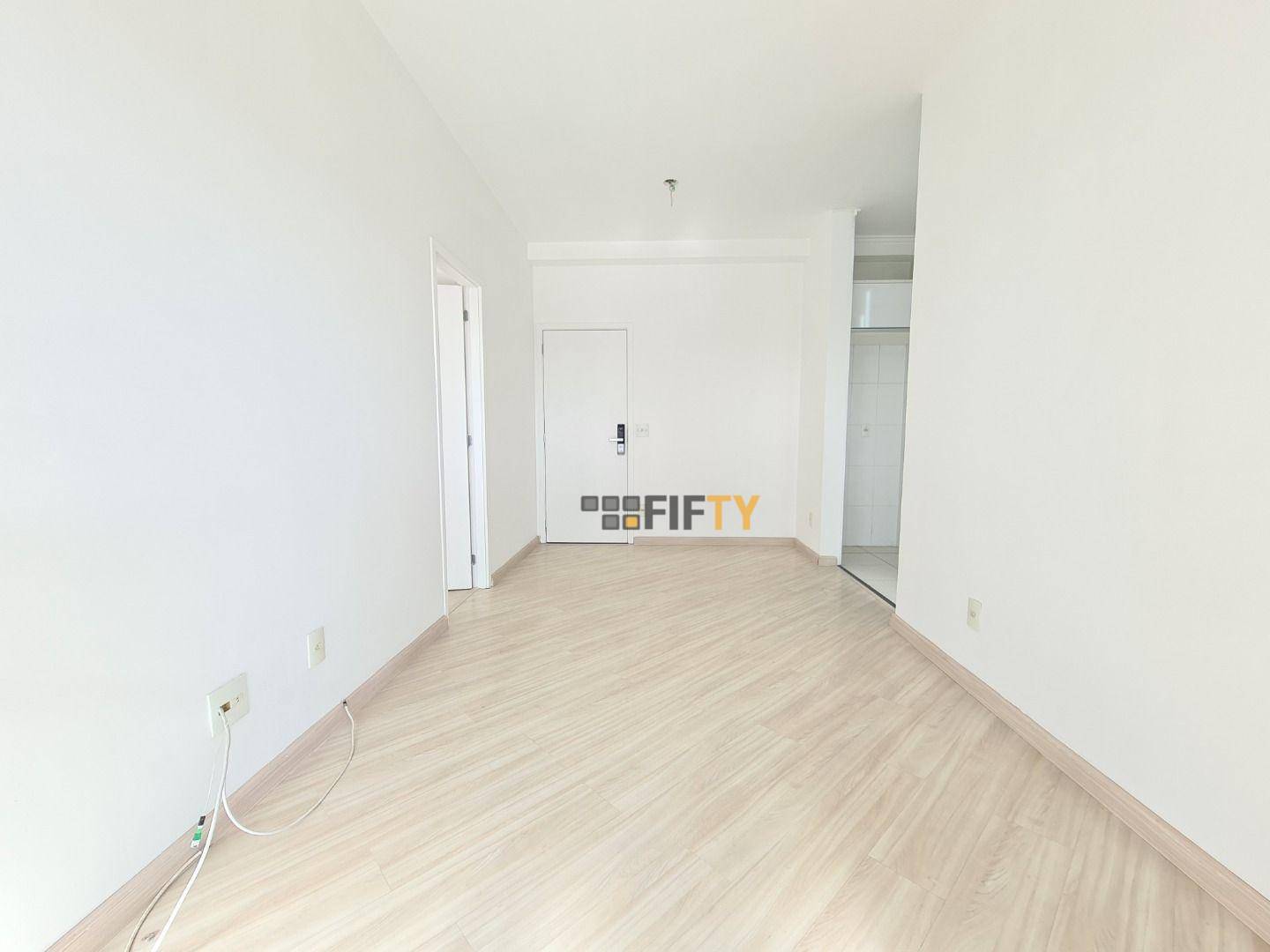 Apartamento para alugar com 1 quarto, 49m² - Foto 3