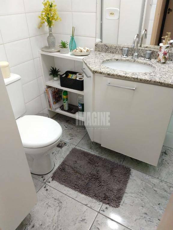 Apartamento à venda com 3 quartos, 83m² - Foto 31