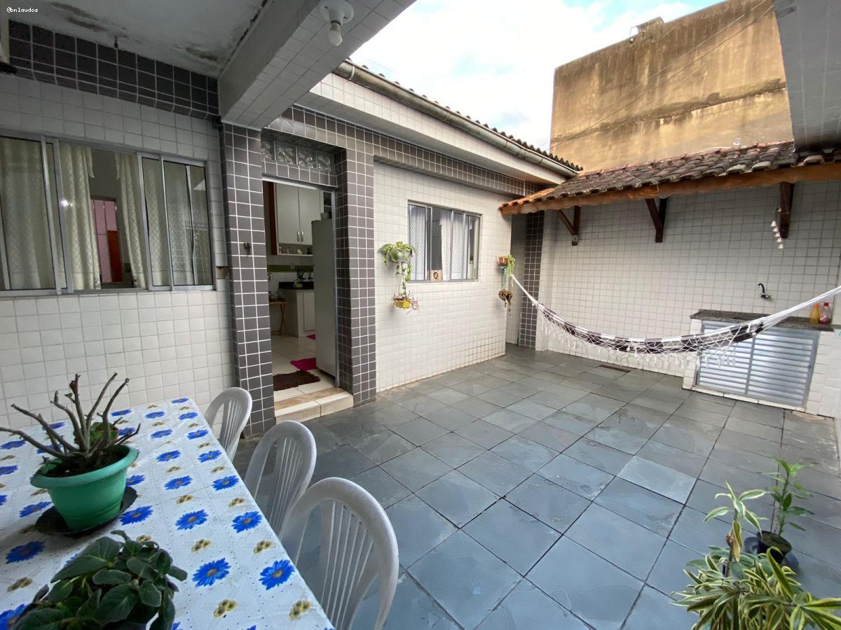 Casa à venda com 4 quartos, 300m² - Foto 13