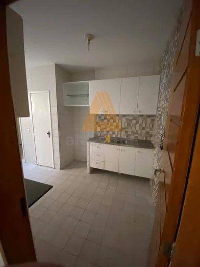 Apartamento à venda com 3 quartos, 112m² - Foto 10