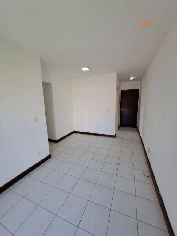 Apartamento para alugar com 3 quartos, 61m² - Foto 10