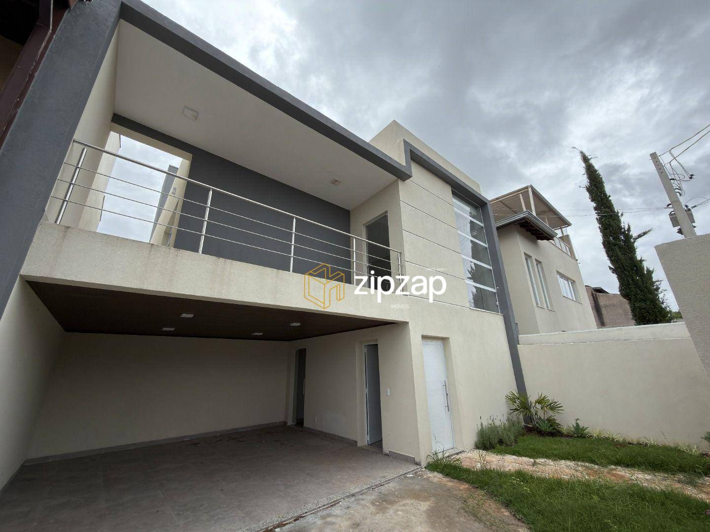 Casa, 3 quartos, 181 m² - Foto 1