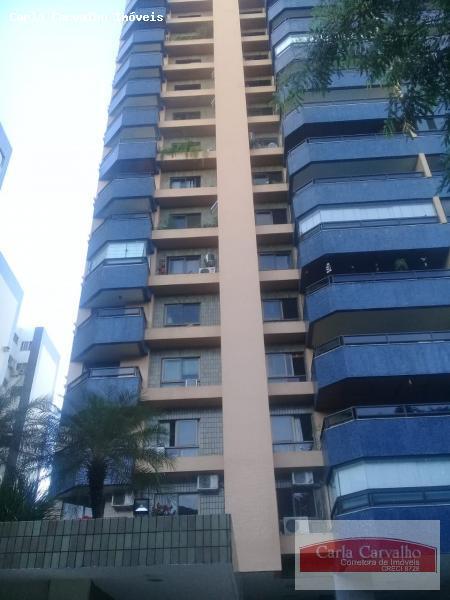 Apartamento à venda com 4 quartos, 233m² - Foto 1