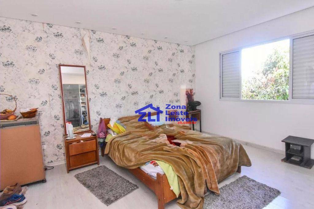 Sobrado à venda com 3 quartos, 264m² - Foto 7