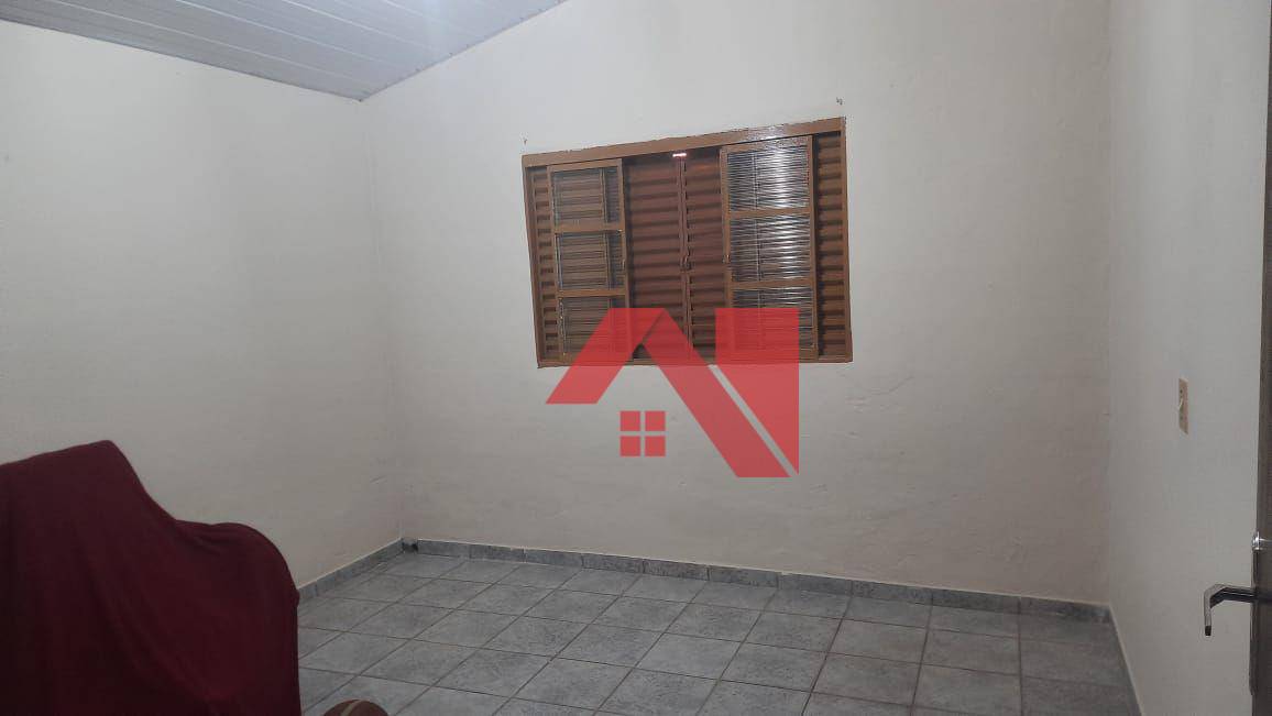 Casa à venda com 2 quartos, 110m² - Foto 18