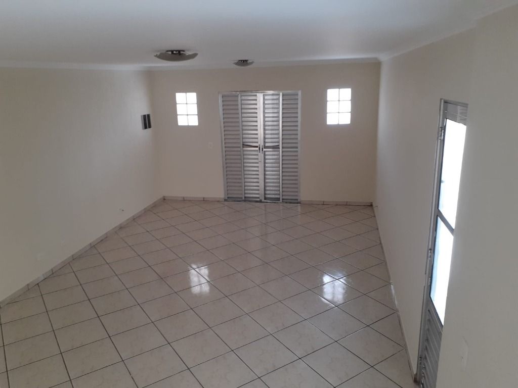 Sobrado à venda com 4 quartos, 222m² - Foto 24