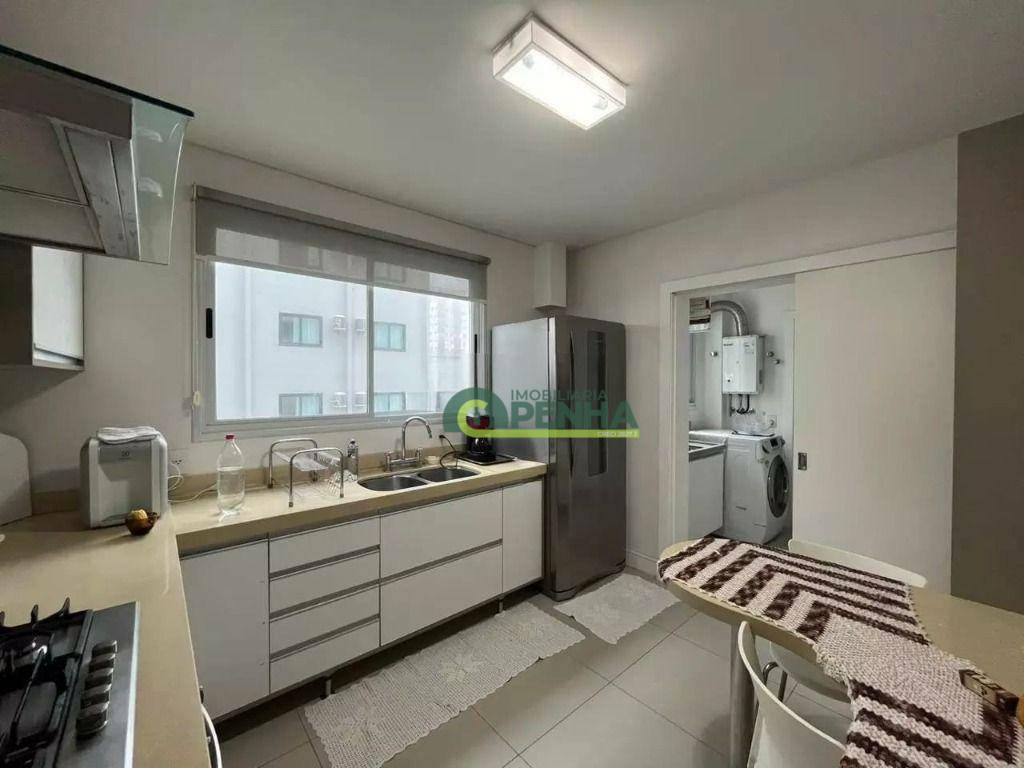 Apartamento à venda com 3 quartos, 158m² - Foto 8