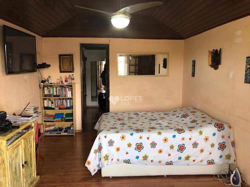 Casa à venda com 4 quartos, 350m² - Foto 13