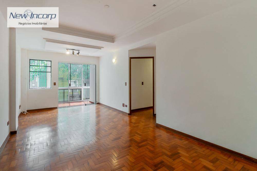 Apartamento à venda com 3 quartos, 125m² - Foto 1