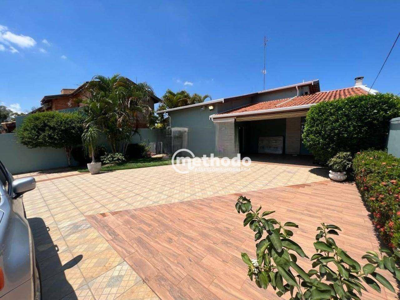 Casa à venda com 3 quartos, 250m² - Foto 27