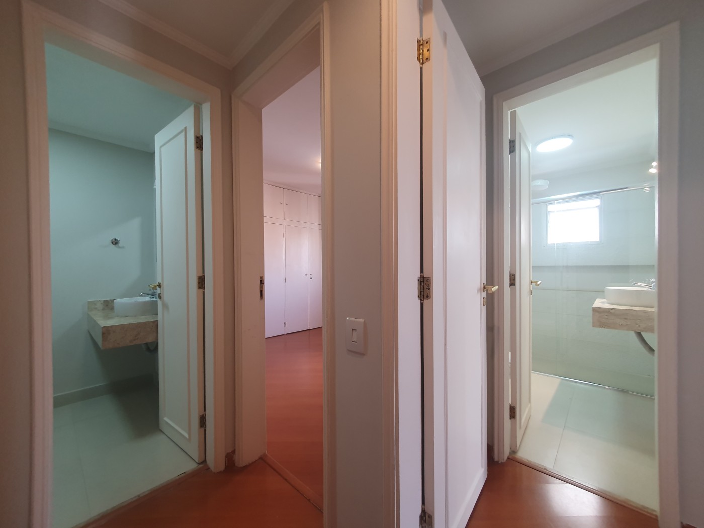 Apartamento para alugar com 3 quartos, 110m² - Foto 5