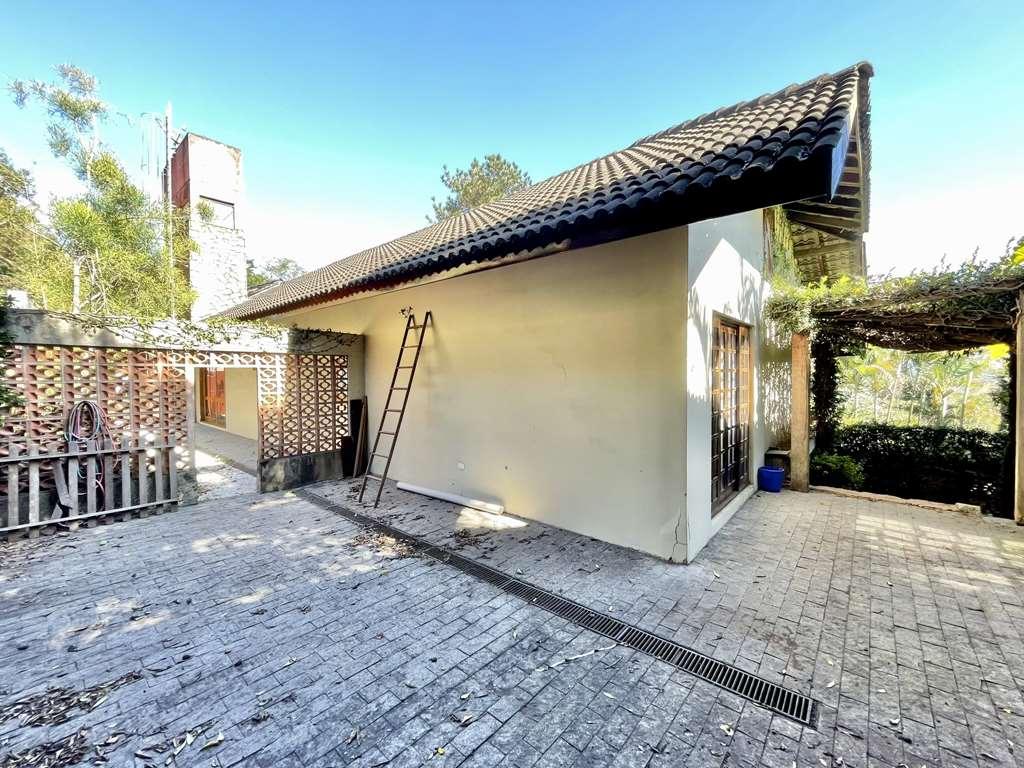 Casa à venda com 5 quartos, 1580m² - Foto 37