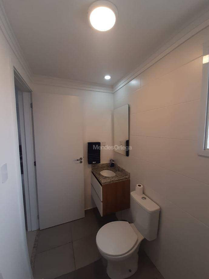 Apartamento para alugar com 2 quartos, 61m² - Foto 9