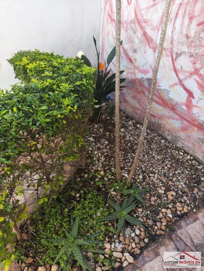 Casa à venda com 2 quartos, 120m² - Foto 19