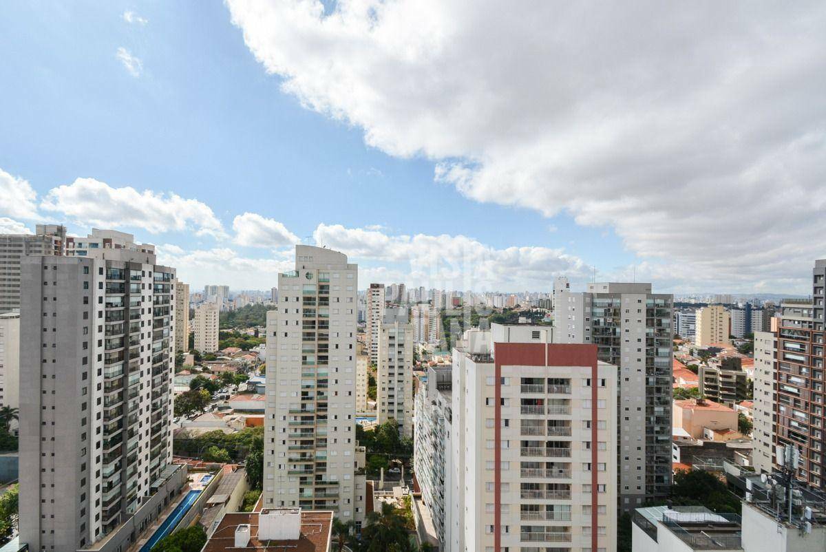 Apartamento à venda com 3 quartos, 131m² - Foto 16