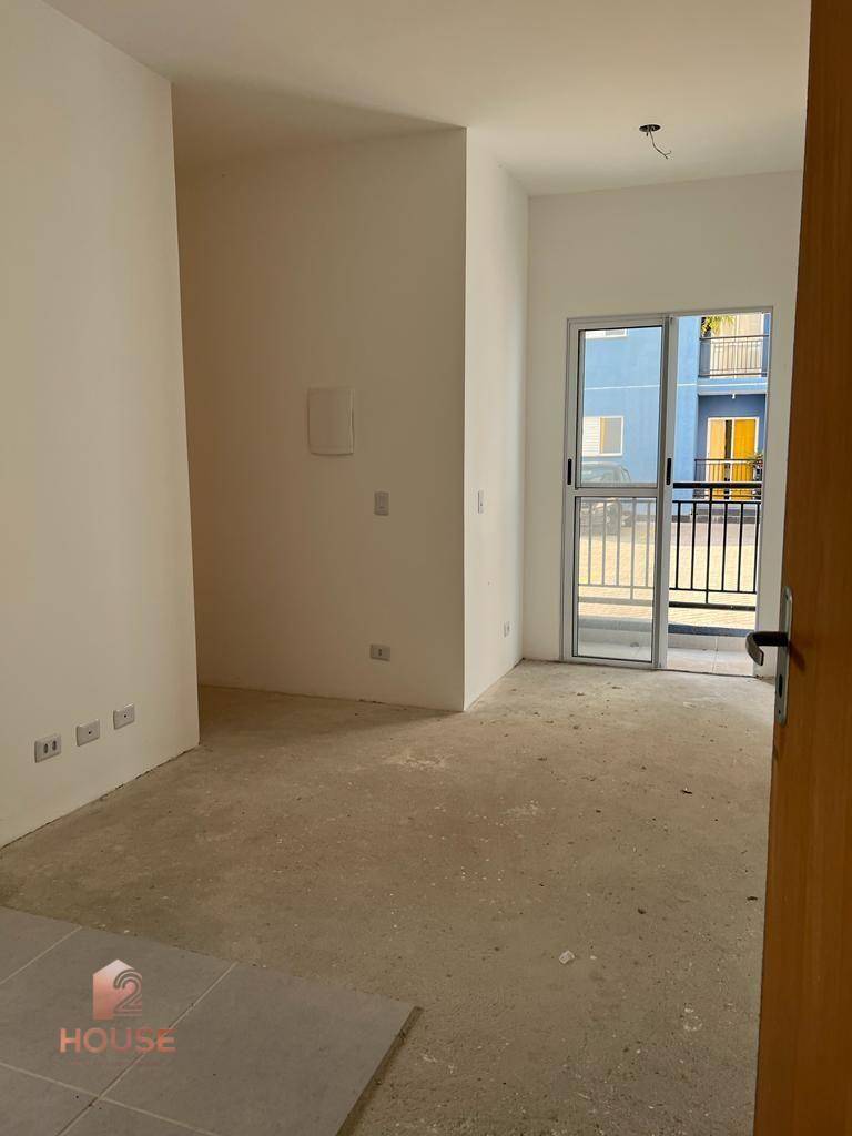 Apartamento à venda com 2 quartos, 50m² - Foto 4