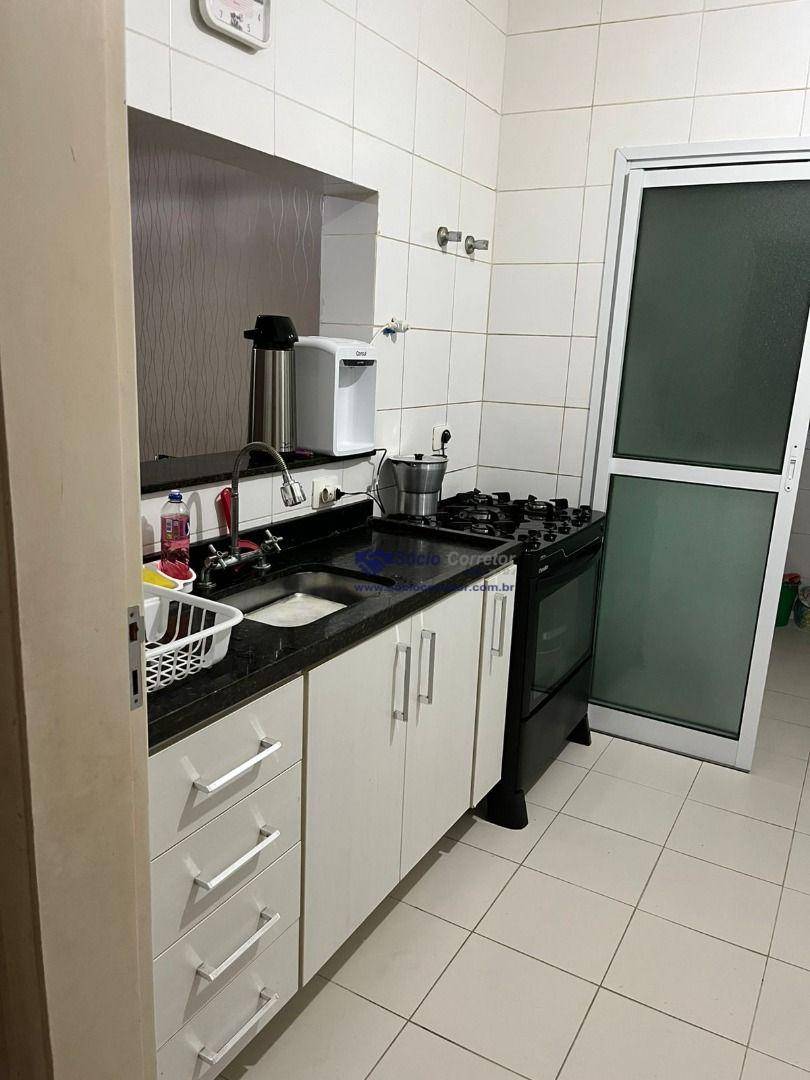 Apartamento à venda com 3 quartos, 80m² - Foto 6