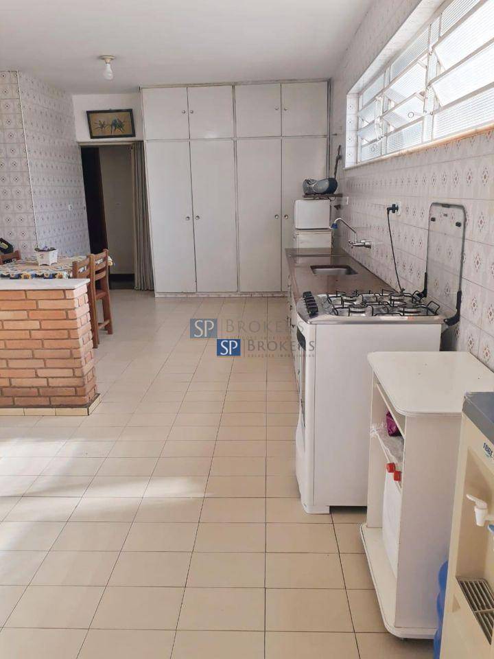 Casa à venda com 3 quartos, 320m² - Foto 17