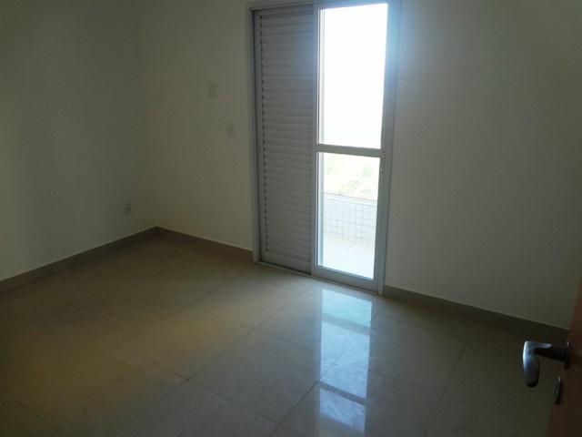 Apartamento à venda com 3 quartos, 123m² - Foto 18