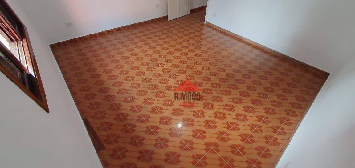Casa para alugar com 1 quarto, 70m² - Foto 17