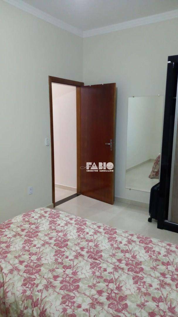 Casa à venda com 2 quartos, 120m² - Foto 27