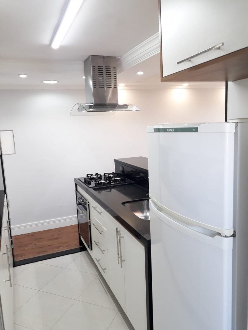 Apartamento à venda com 3 quartos, 64m² - Foto 12