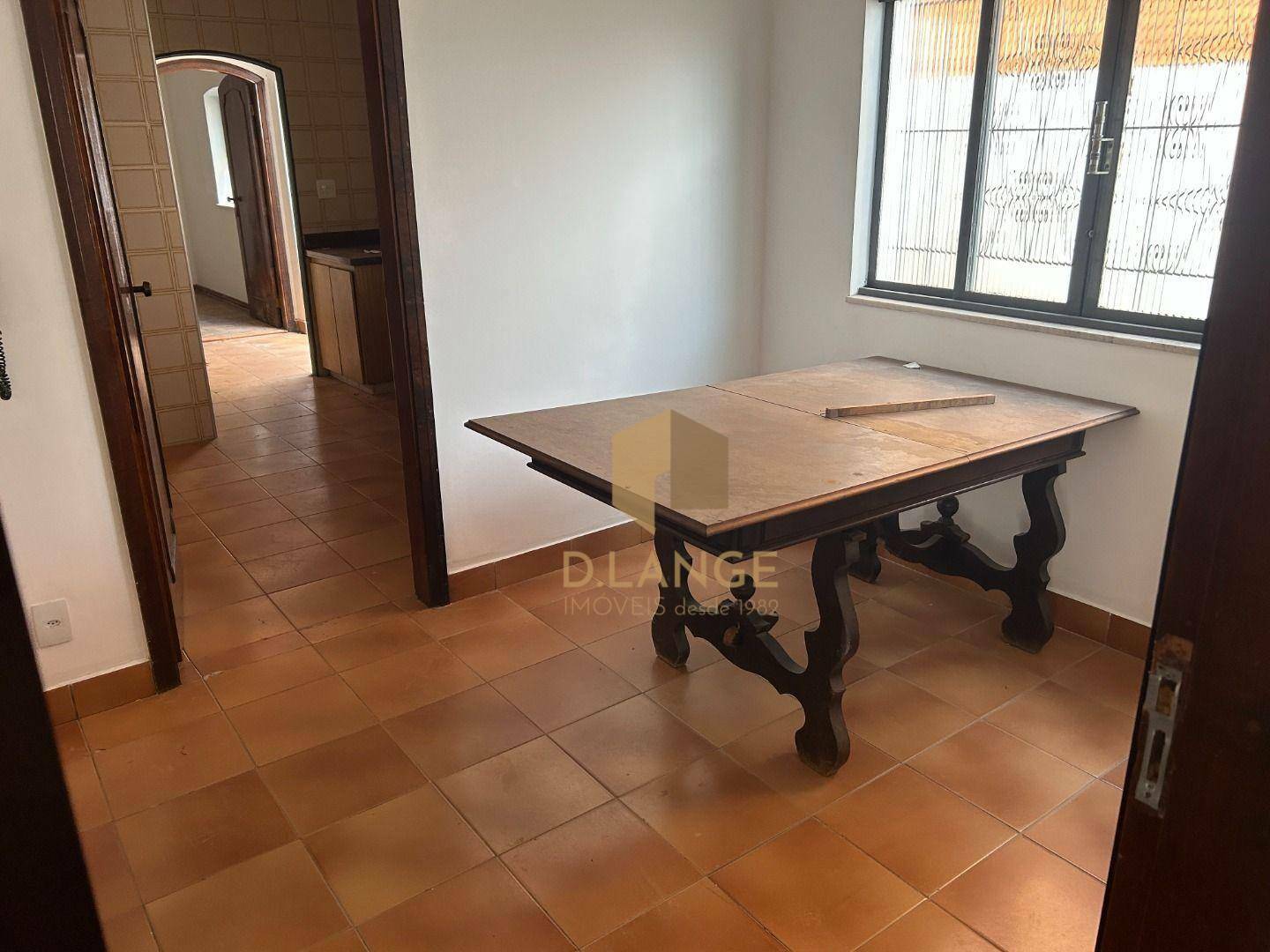 Casa à venda com 4 quartos, 391m² - Foto 10