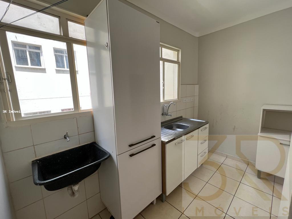 Apartamento à venda com 2 quartos, 48m² - Foto 3