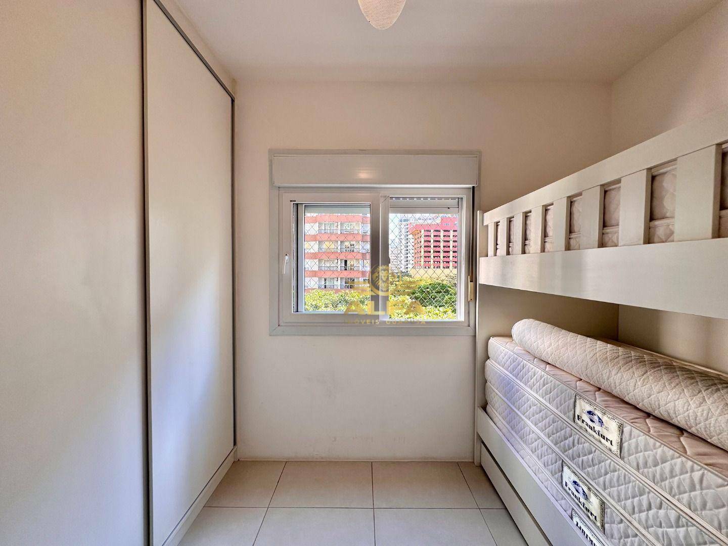 Apartamento à venda com 3 quartos, 118m² - Foto 23