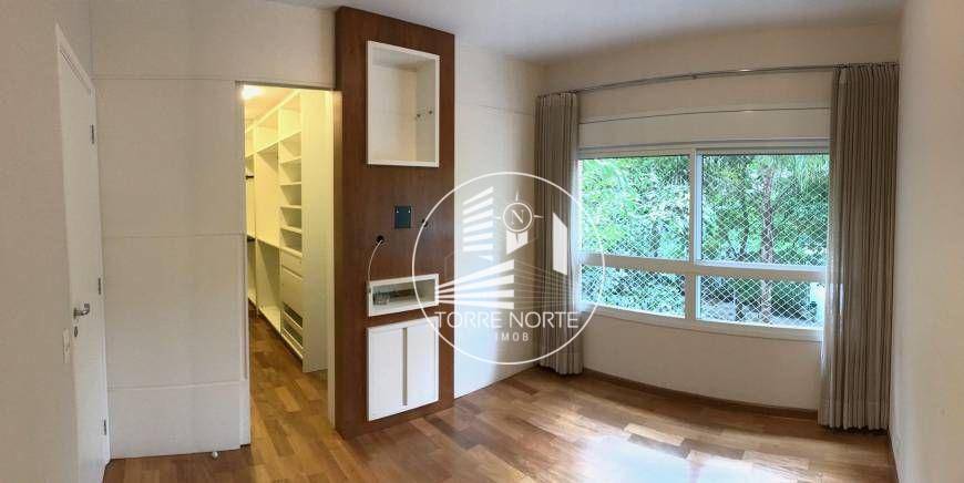 Apartamento à venda com 3 quartos, 132m² - Foto 1