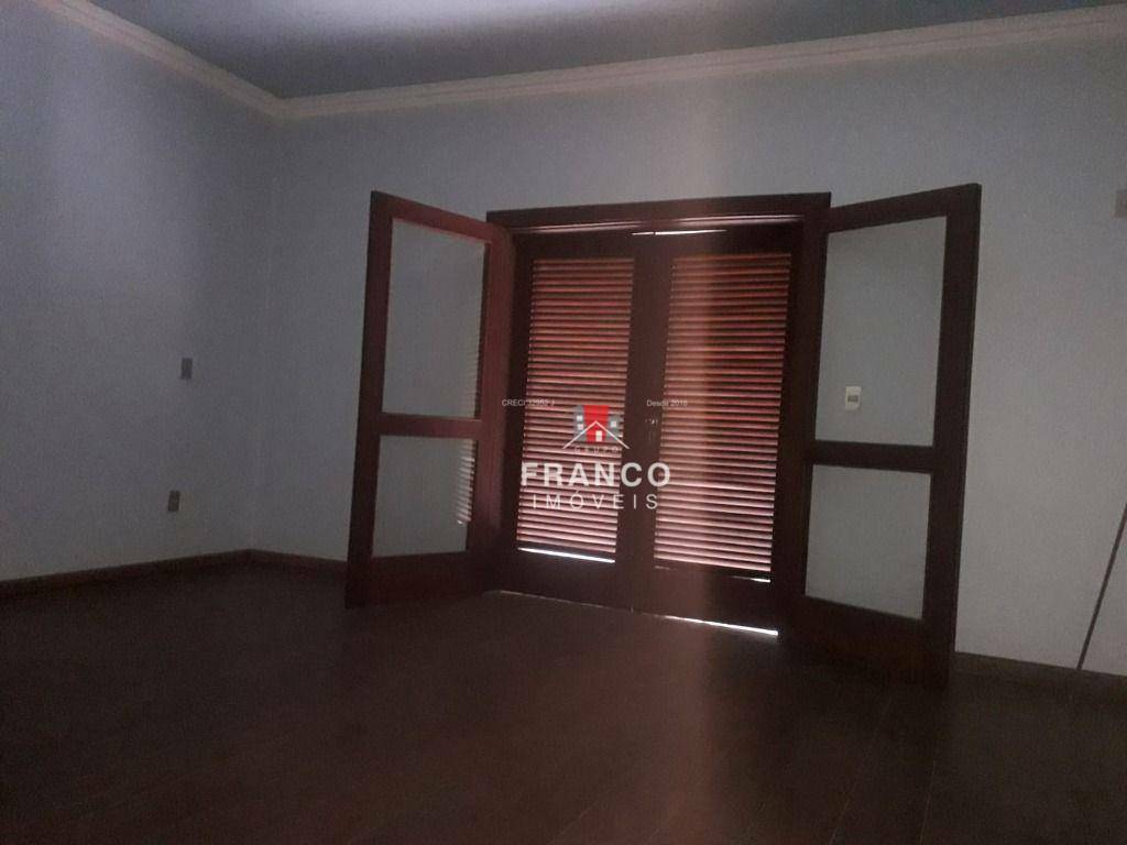 Casa de Condomínio à venda com 5 quartos, 909m² - Foto 12