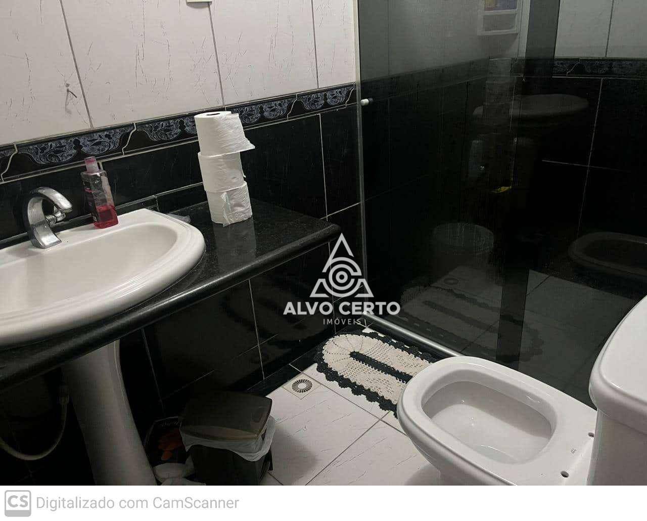 Sobrado à venda com 3 quartos, 300M2 - Foto 5