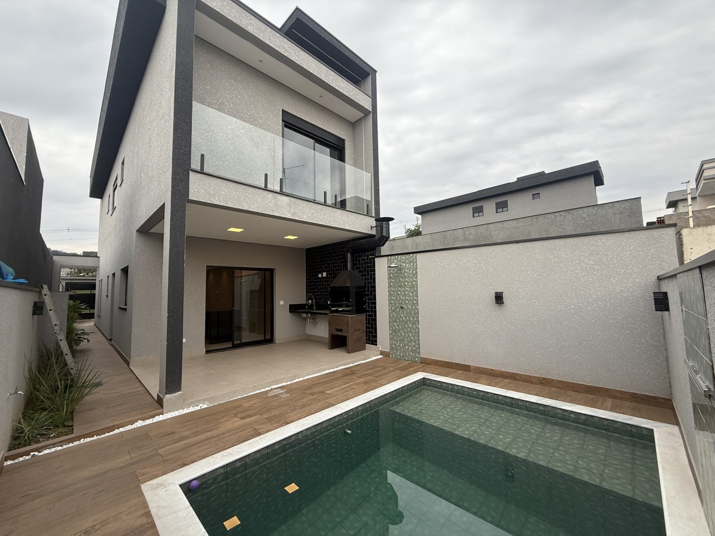 Casa à venda com 3 quartos, 140m² - Foto 13