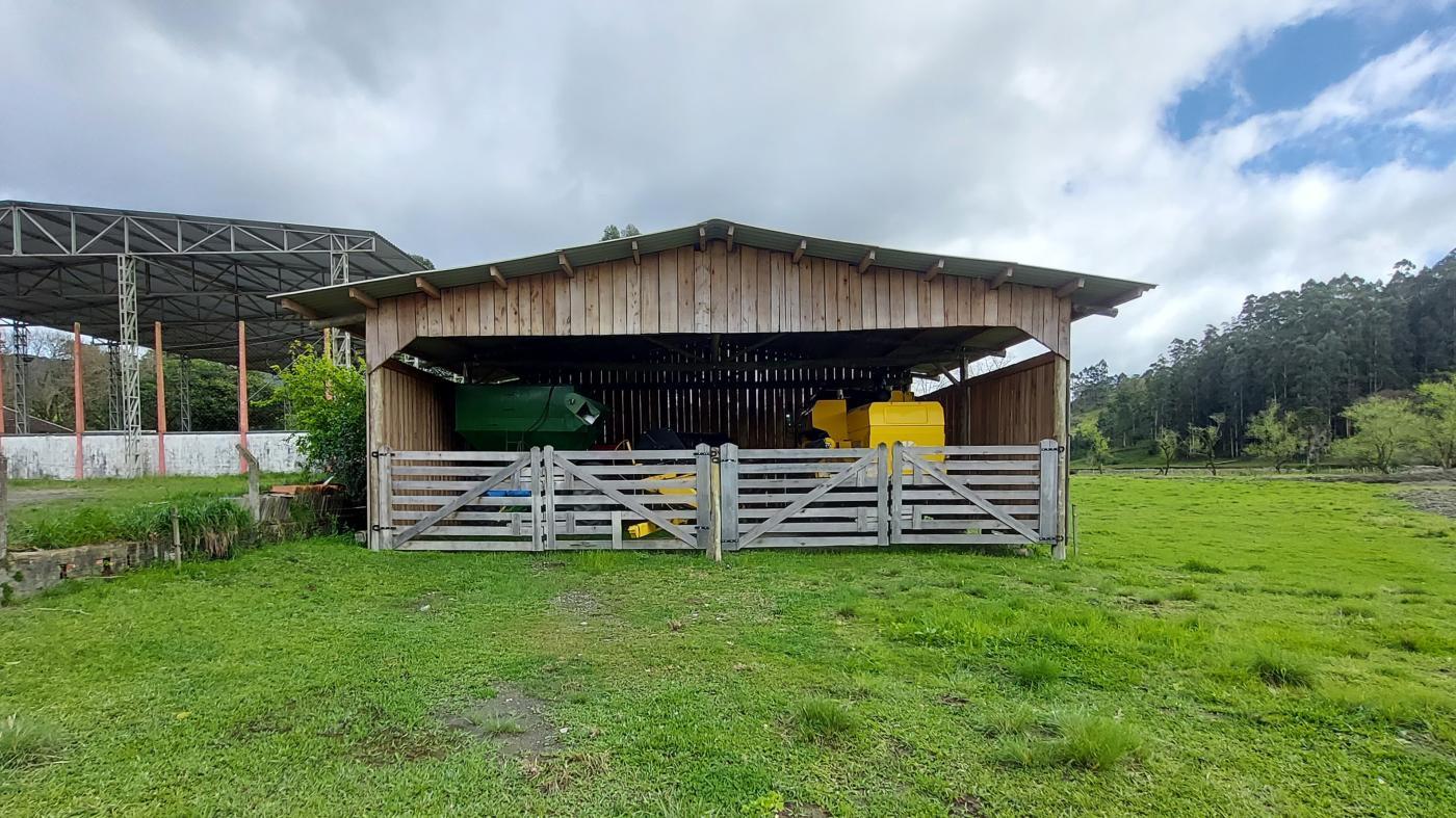 Fazenda à venda com 3 quartos, 15708m² - Foto 47