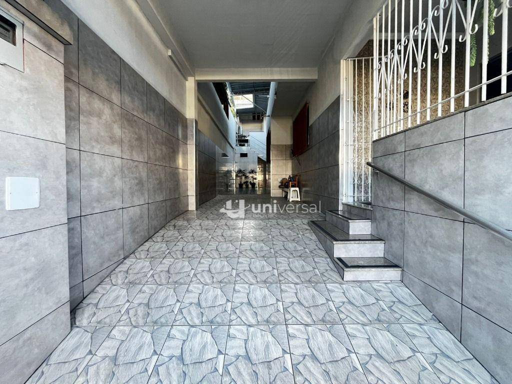 Casa, 4 quartos, 336 m² - Foto 3