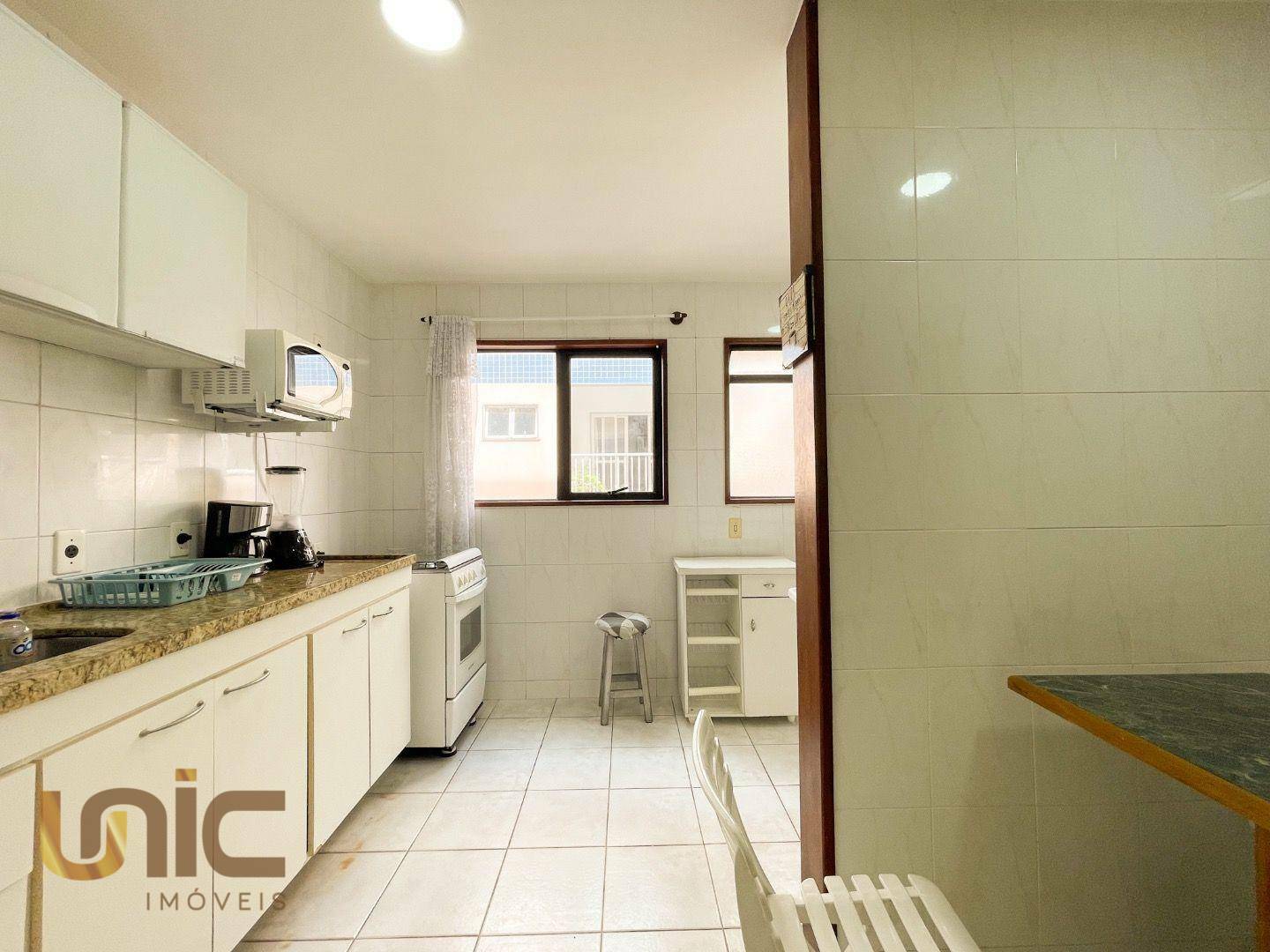 Apartamento à venda com 2 quartos, 80m² - Foto 13