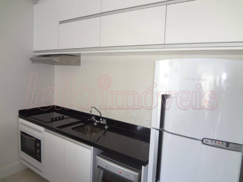 Apartamento para alugar com 1 quarto, 70m² - Foto 4