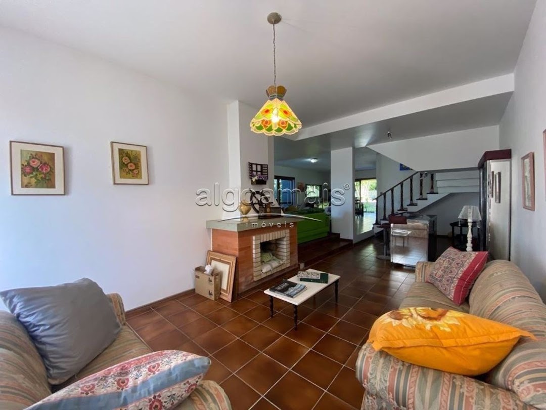 Casa à venda com 4 quartos, 550m² - Foto 16