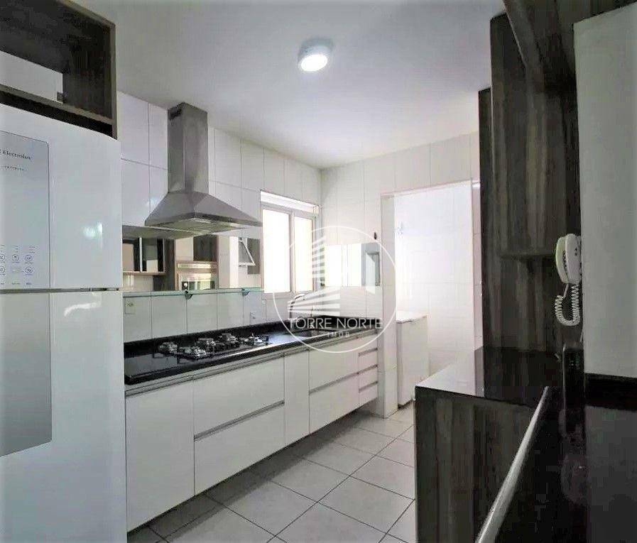 Apartamento à venda com 2 quartos, 84m² - Foto 11