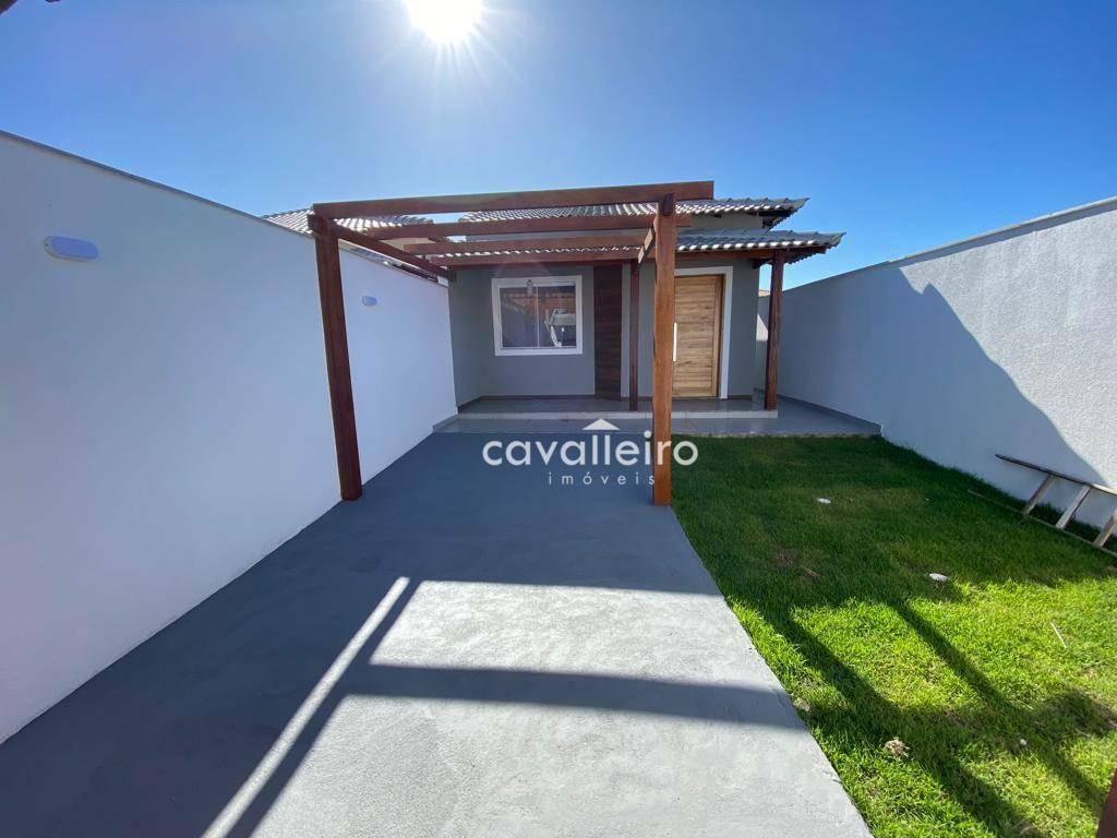 Casa à venda com 3 quartos, 120m² - Foto 2