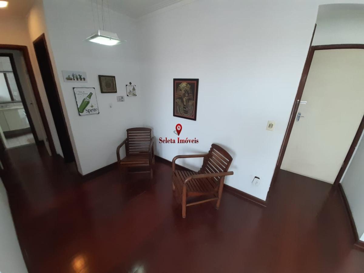 Apartamento à venda com 2 quartos, 70m² - Foto 5