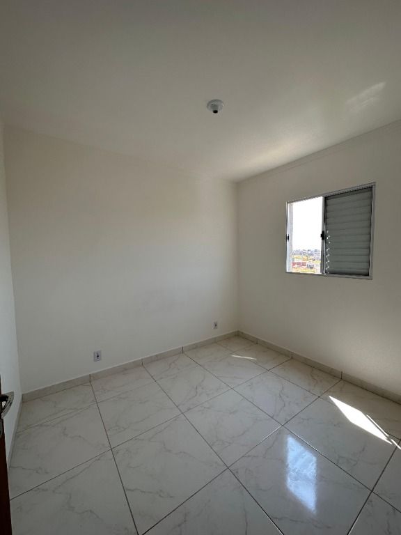 Apartamento à venda com 2 quartos, 45m² - Foto 5