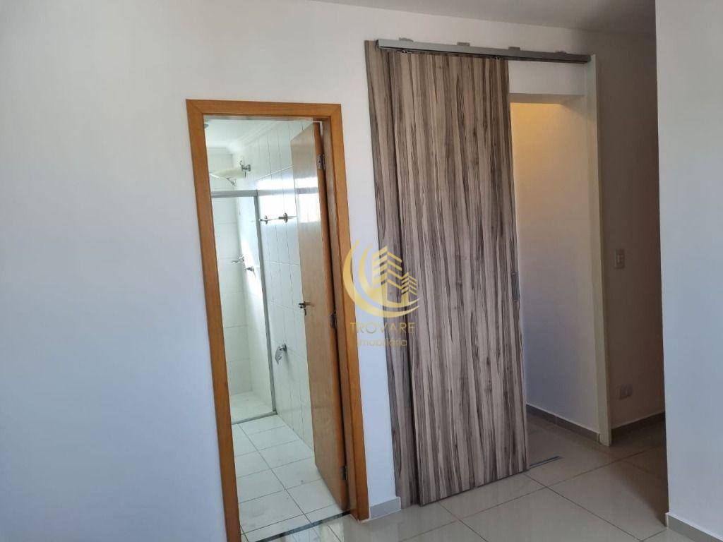 Apartamento à venda com 3 quartos, 85m² - Foto 2