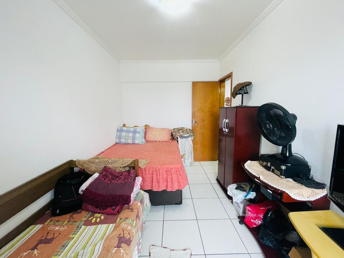 Apartamento à venda com 2 quartos, 87m² - Foto 13