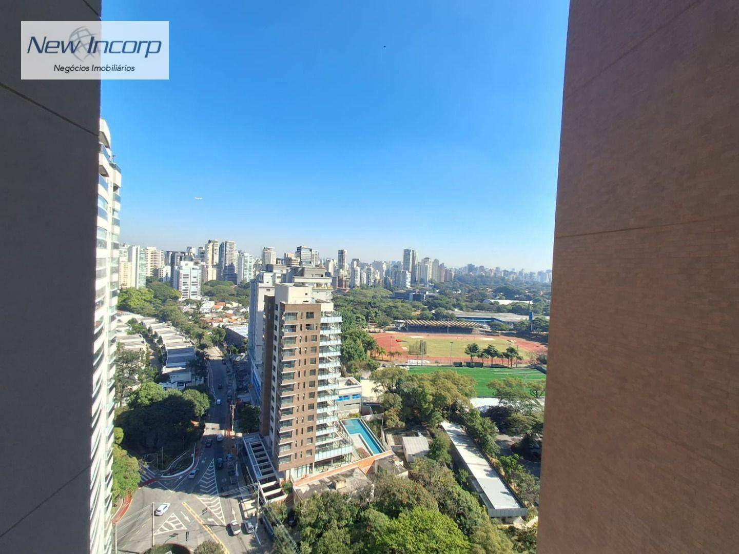 Apartamento à venda com 3 quartos, 161m² - Foto 11