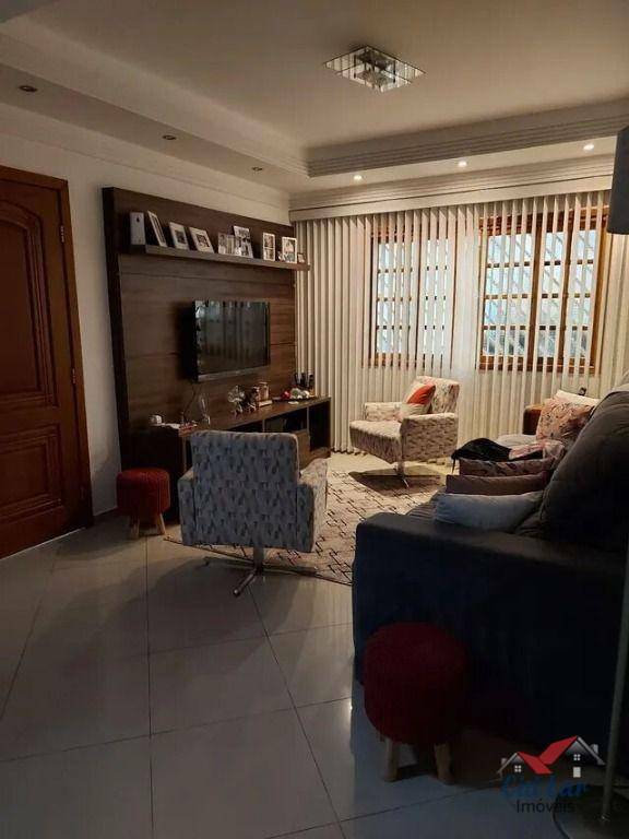 Sobrado à venda com 3 quartos, 128m² - Foto 1